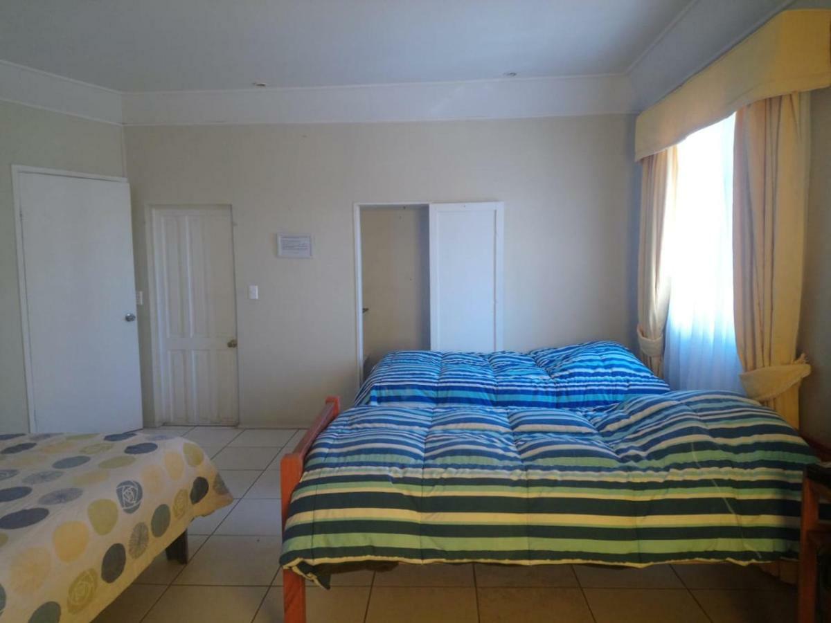 Hotel Palermo Quintero Bagian luar foto