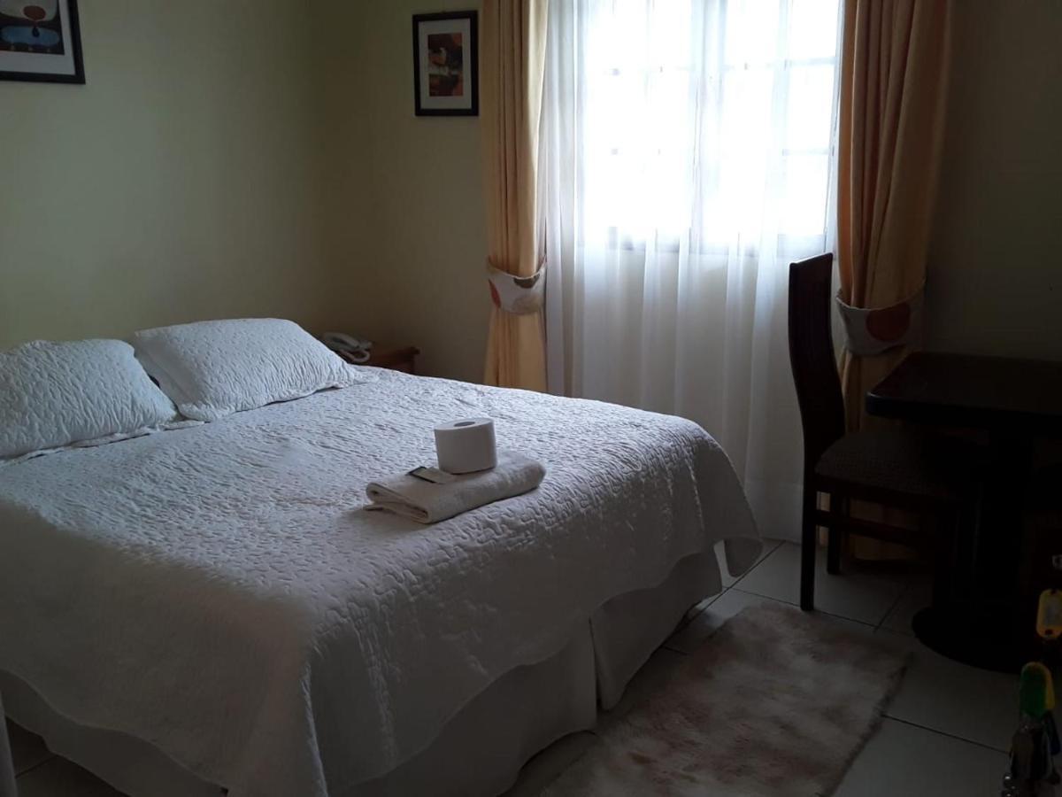 Hotel Palermo Quintero Bagian luar foto
